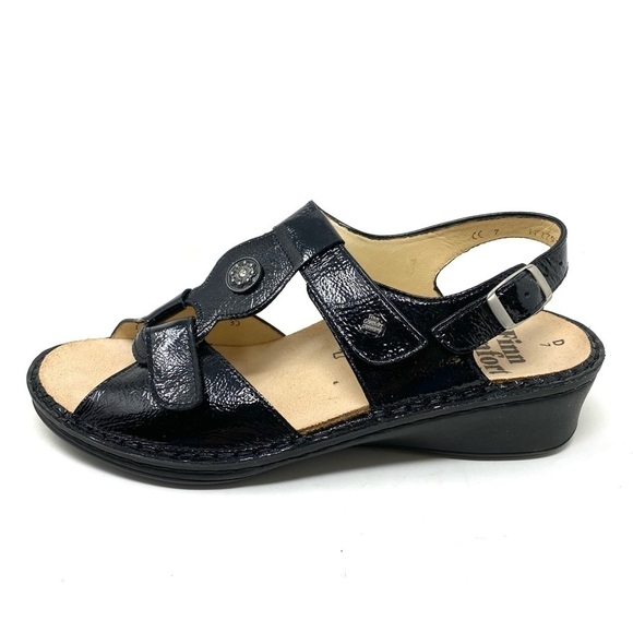Finn Comfort Adana Black Patent Leather Sandals - Picture 1 of 8